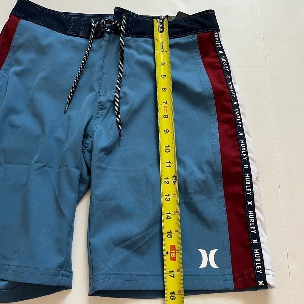 Hurley NWT Boardshorts medium blue